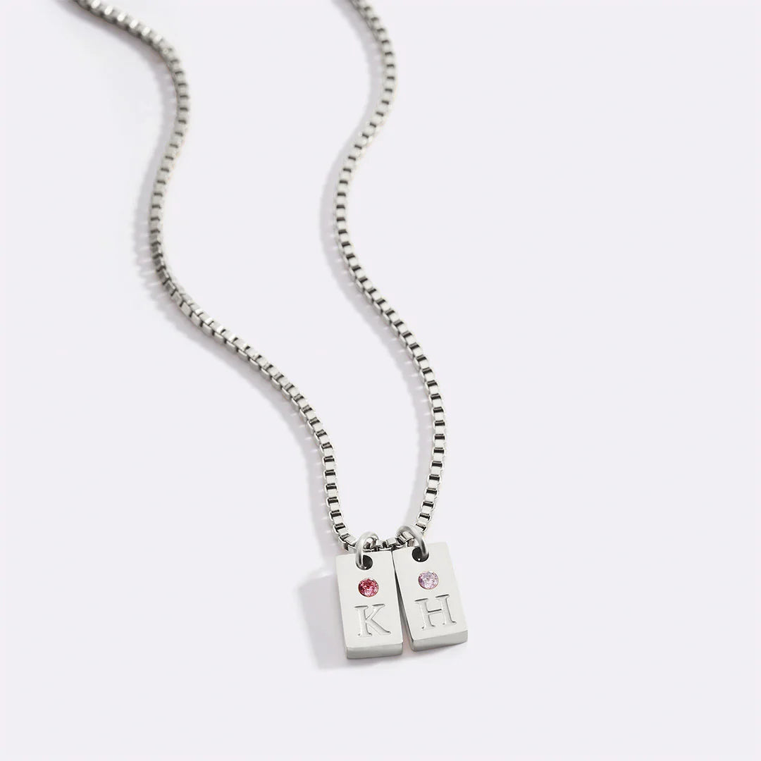Personalisierte Kette - Geburtsstein & Initialen