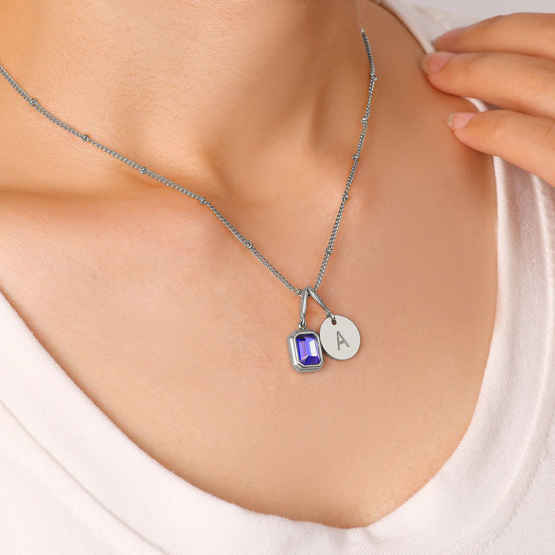 Personalisierte Kette - Geburtsstein & Initialen